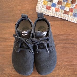 Lems- Chukka Black Canvas ladies size 9
